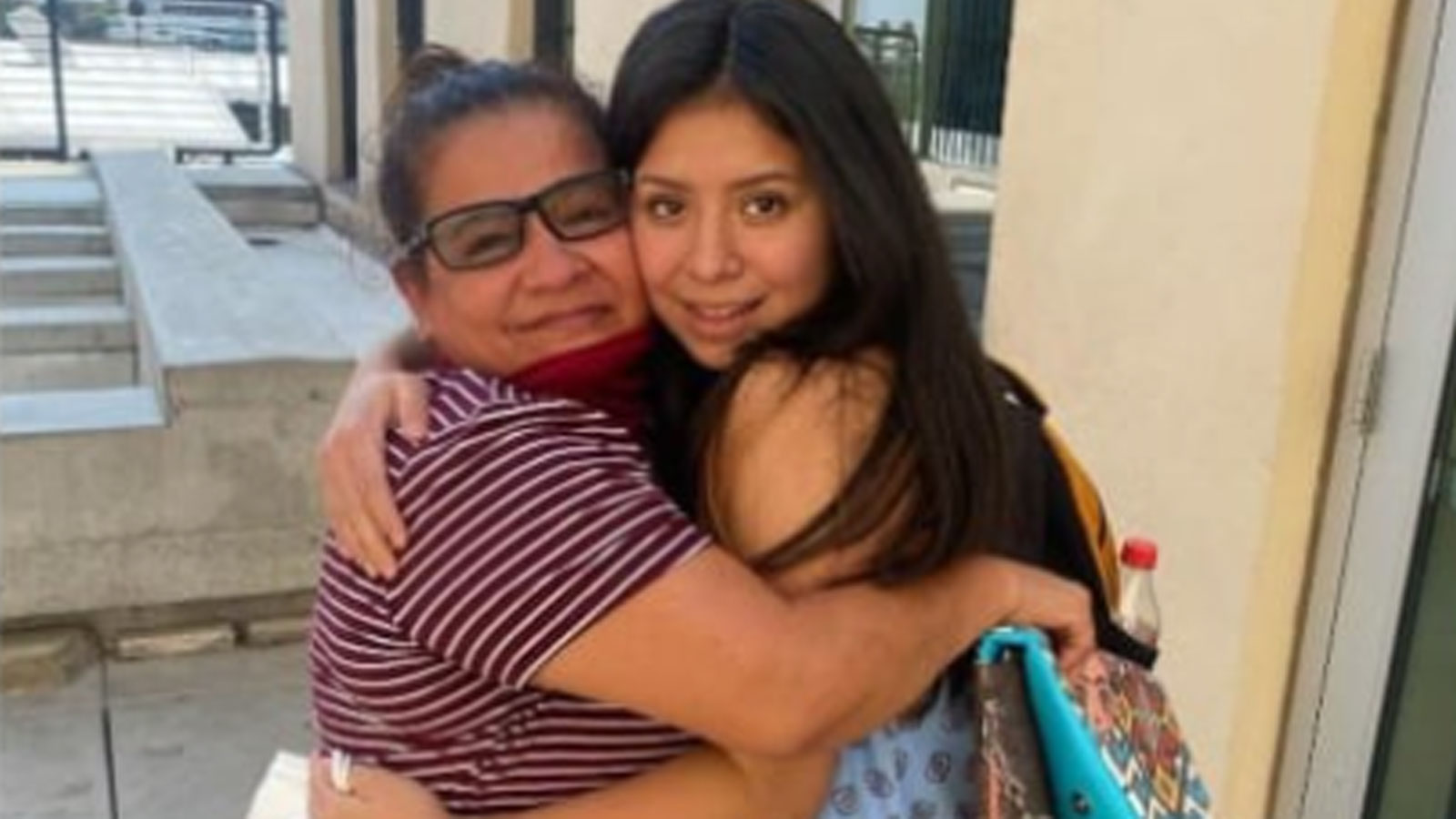 Madre se reunió con su hija que fue secuestrada en 2007